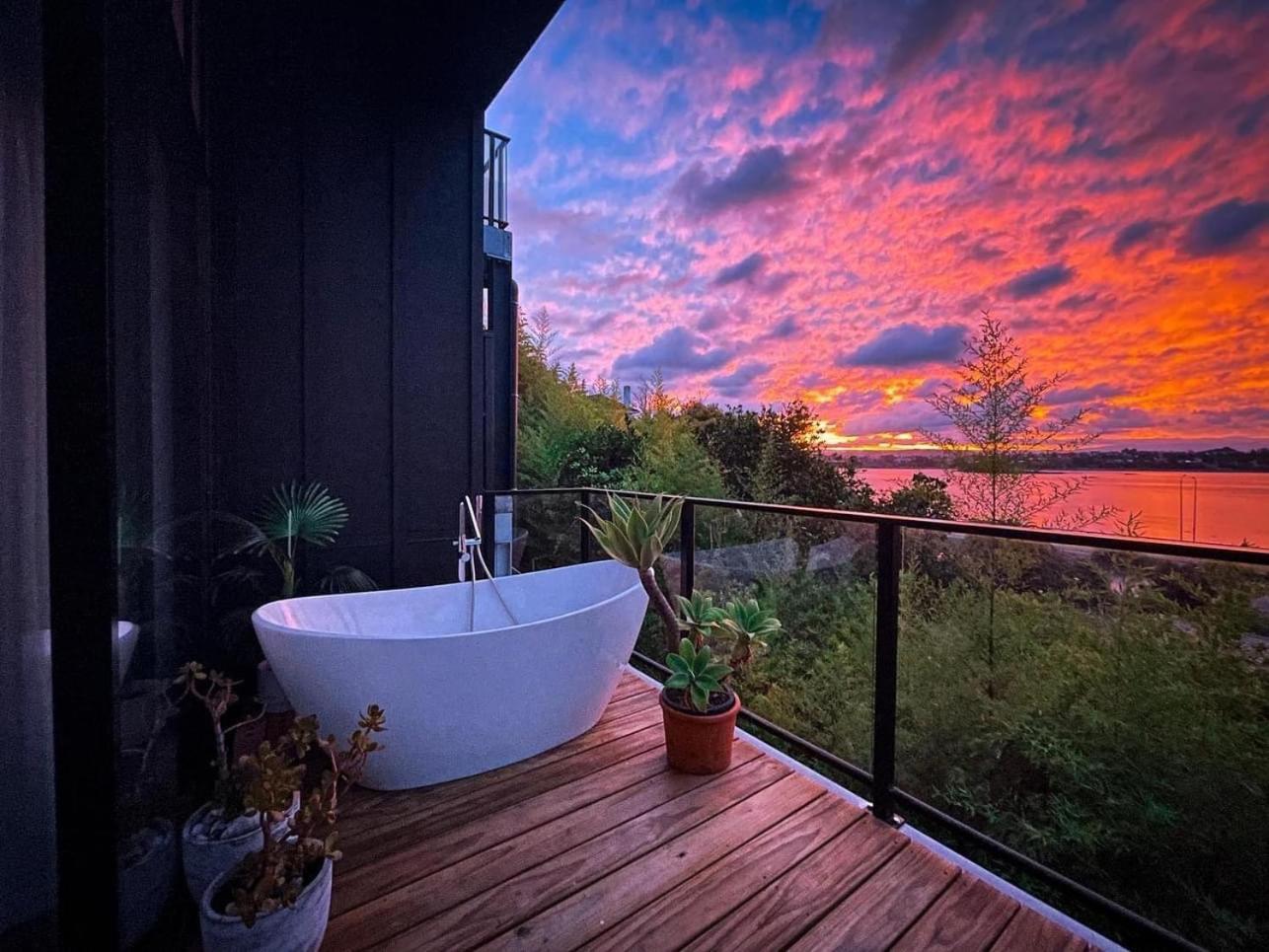 Apartmán Wharf Retreat Unit 2 Tauranga Exteriér fotografie